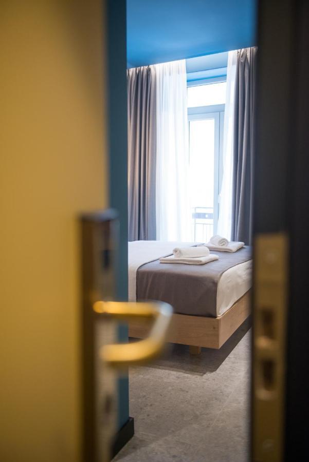 Metis Urbane Living Spaces Aten Exteriör bild